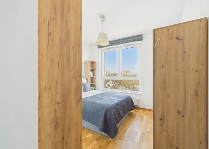 Apartman Modzelewskiego 17 By Solarento Varsó